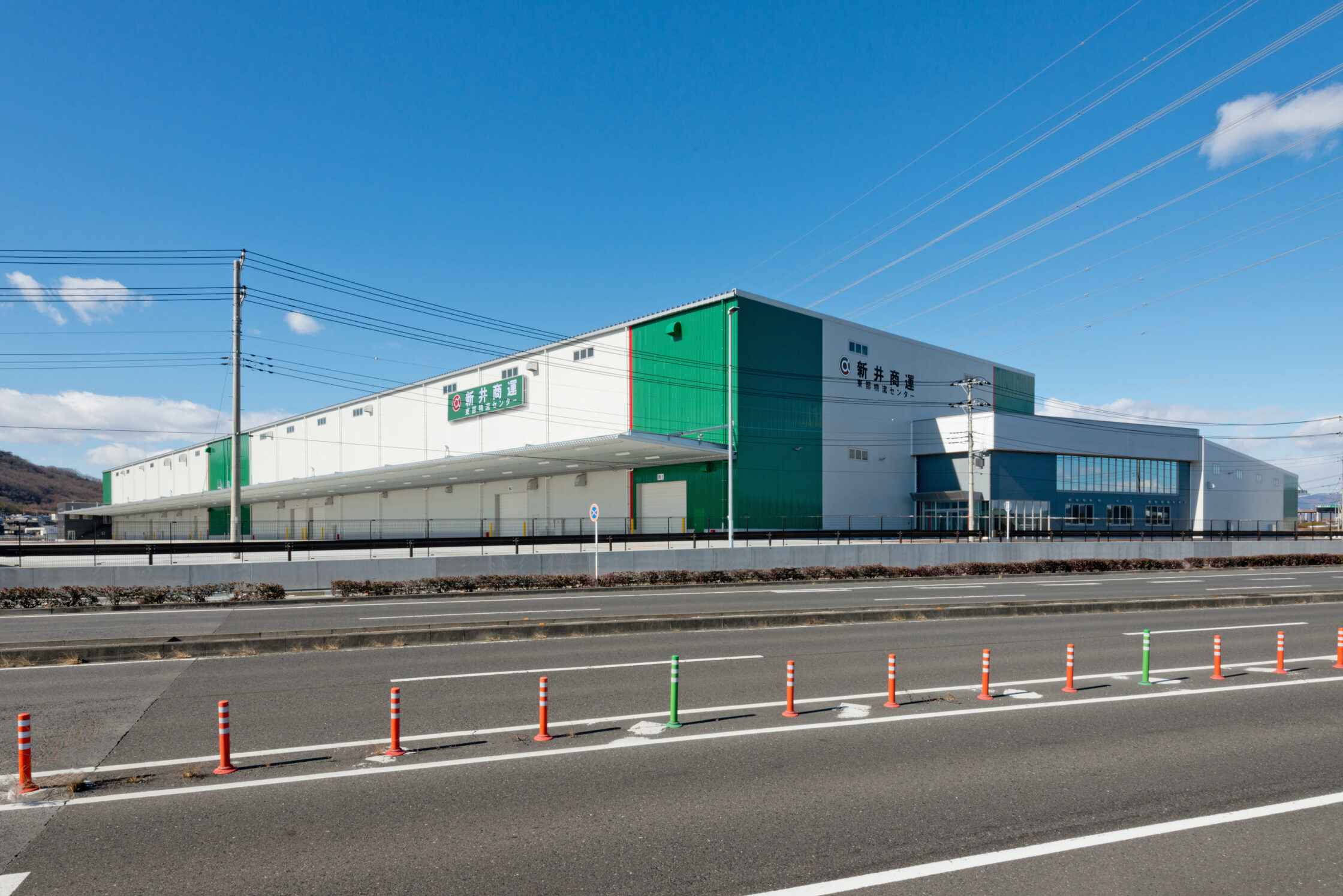 新井商運　東部物流センター